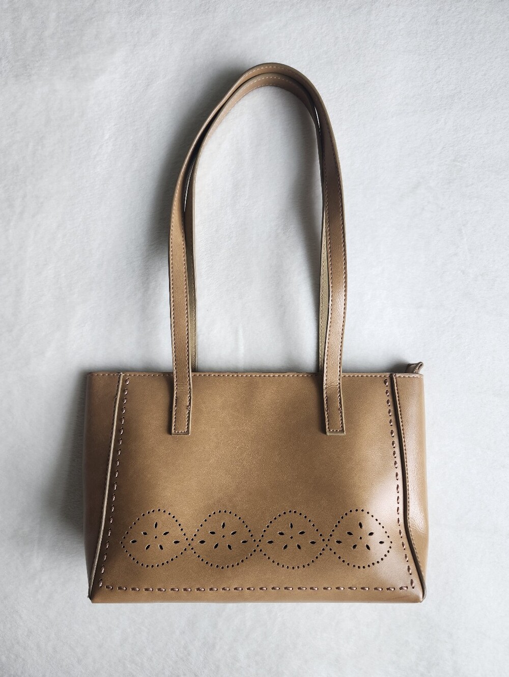 Mondani Women's Shoulder Bag - Classic Style, Tan